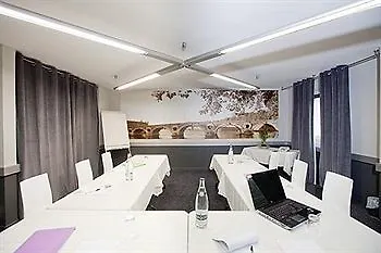 Ibis Styles Nord Sesquieres 호텔 3*