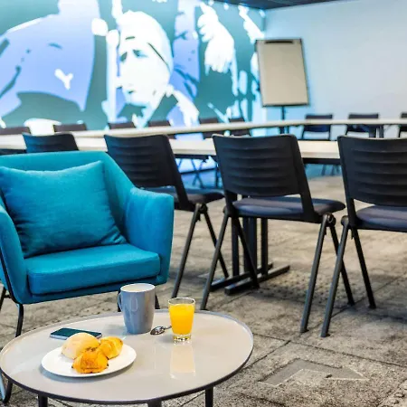 Ibis Styles Nord Sesquieres טולוז