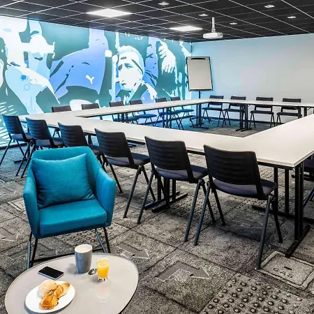 Ibis Styles Nord Sesquieres מלון 3*