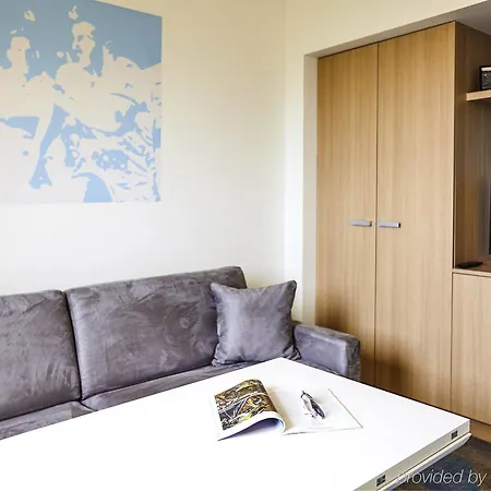 מלון Ibis Styles Nord Sesquieres 3*