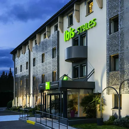 Ibis Styles Nord Sesquieres 3* טולוז
