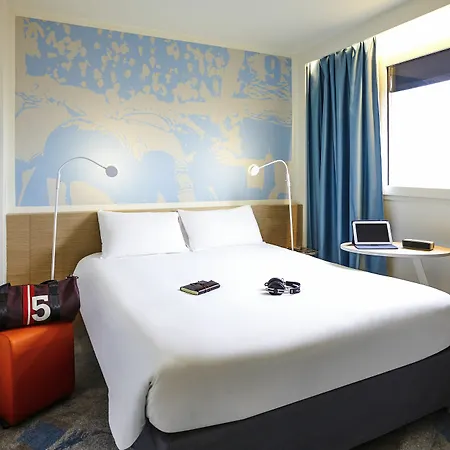 מלון Ibis Styles Nord Sesquieres 3*